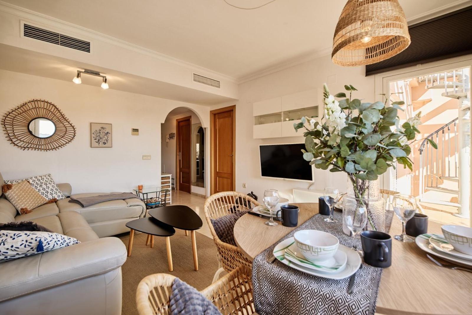 Cozy Penthouse Riviera Del Sol Apartamento Málaga Exterior foto