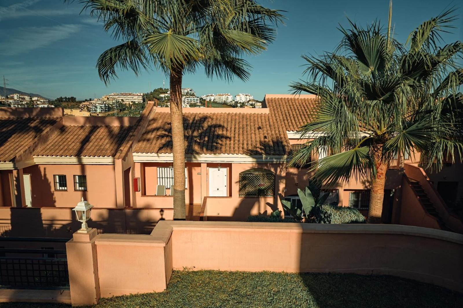 Cozy Penthouse Riviera Del Sol Apartamento Málaga Exterior foto